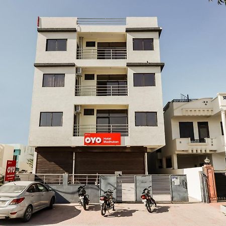 Oyo 67335 Hotel Madhuban Adžmér Exteriér fotografie